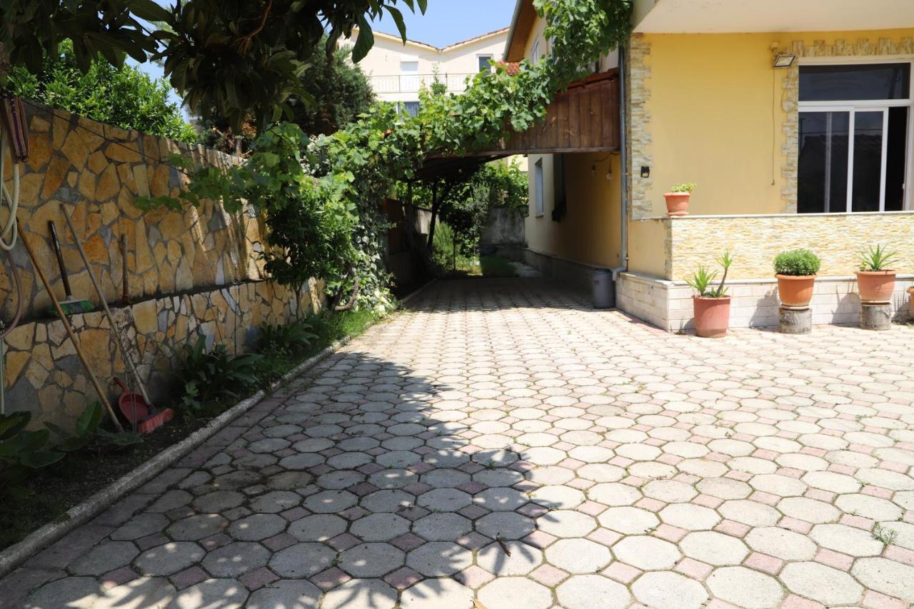 Fireplace 8 Apartment Berat Exterior foto