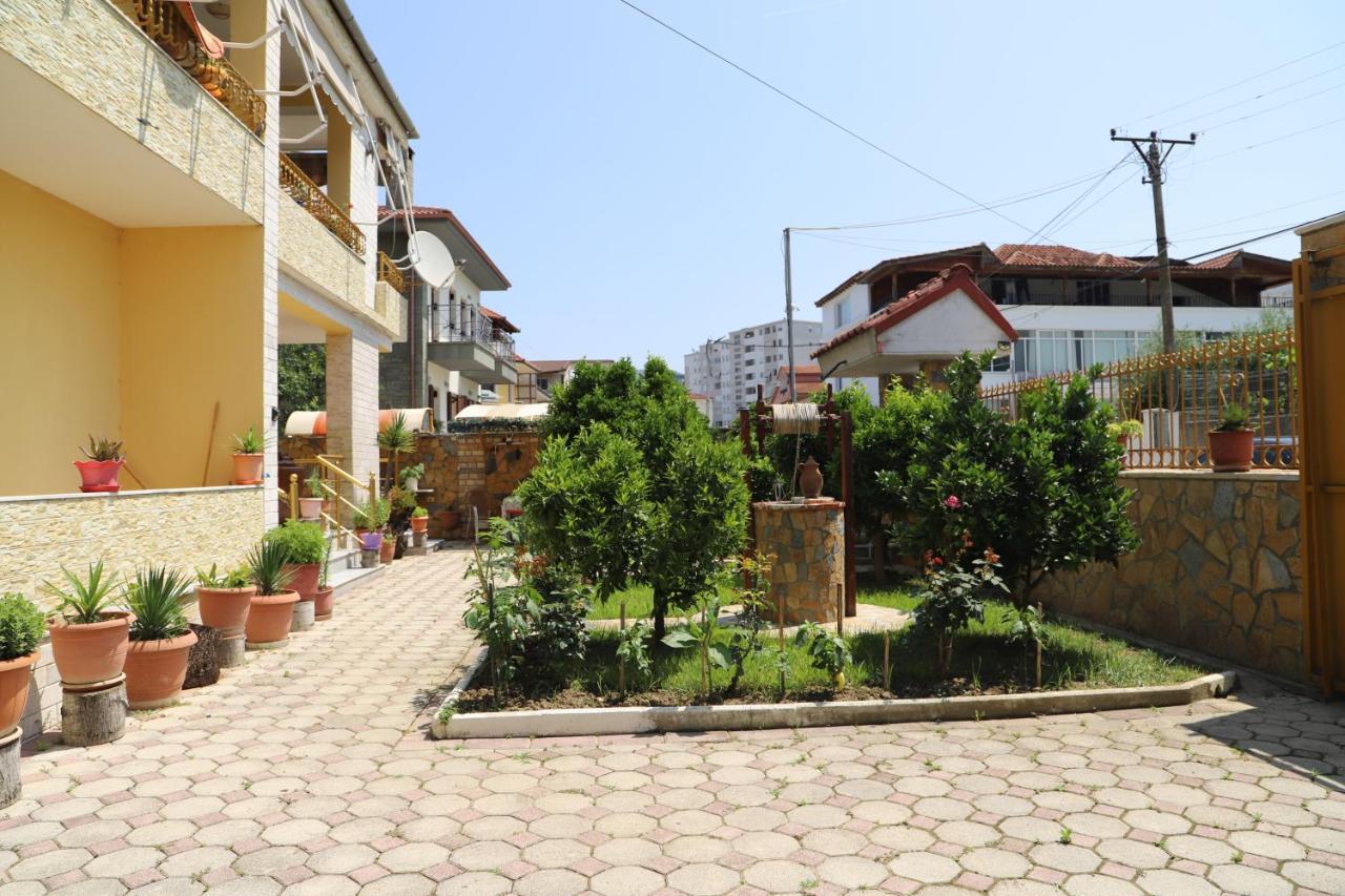 Fireplace 8 Apartment Berat Exterior foto