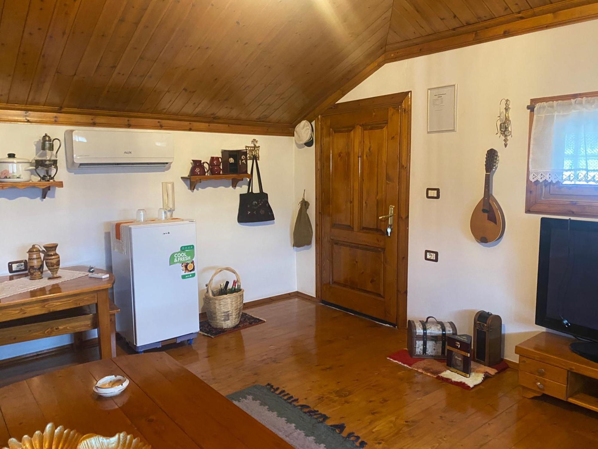 Fireplace 8 Apartment Berat Exterior foto